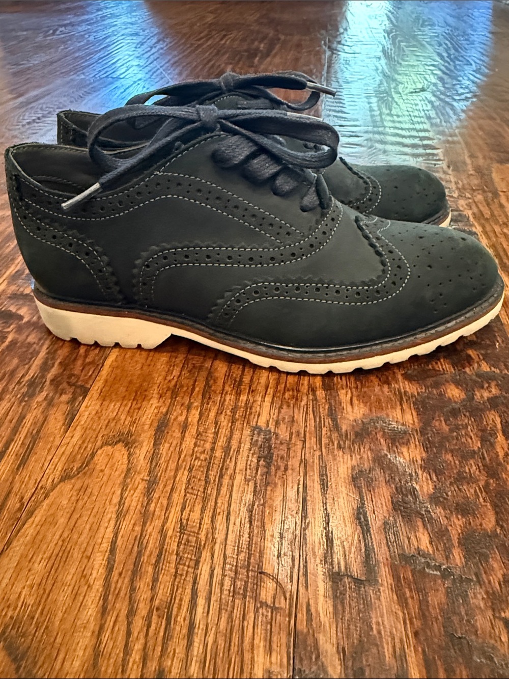 Kenneth Cole Wingtip Lace-Up Dress Shoes